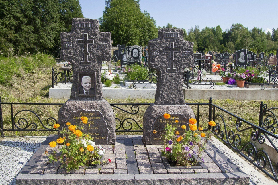 Крест в старорусском стиле — работа №375