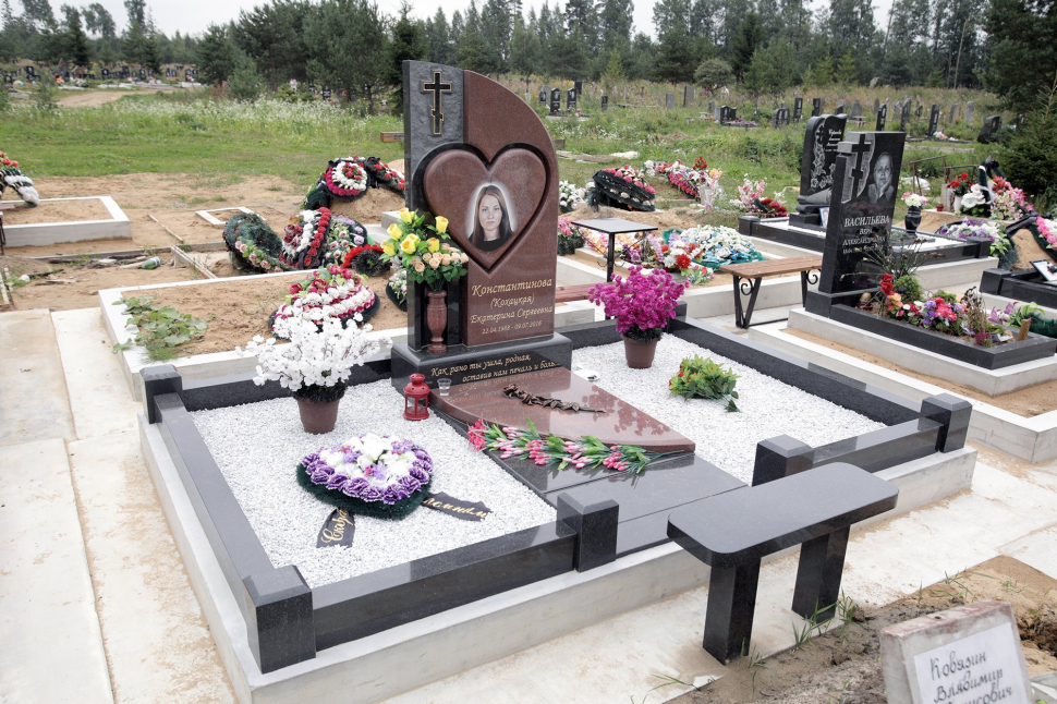 Авторский памятник из гранита 